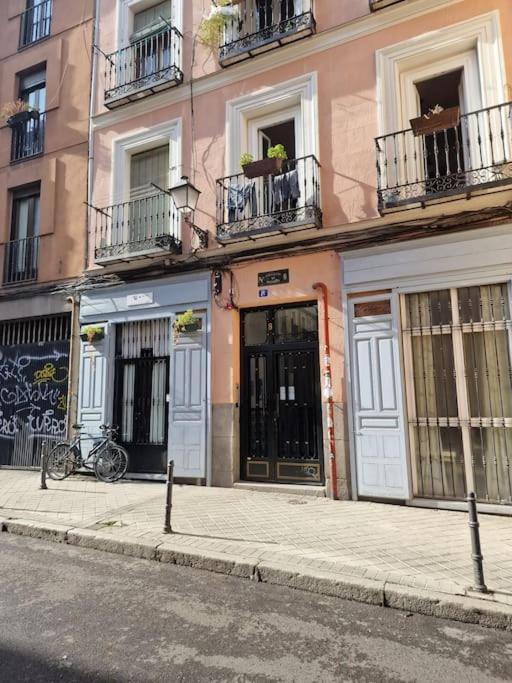 Апартаменти Mediodia Chica Apartamento Tipo Loft En La Latina Мадрид Екстер'єр фото
