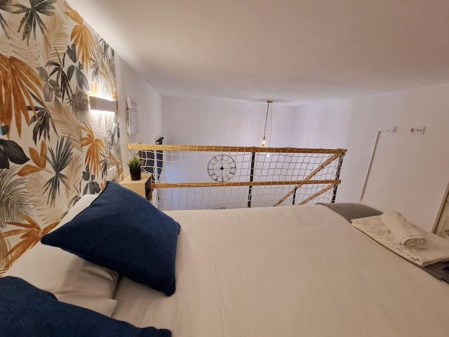 Апартаменти Mediodia Chica Apartamento Tipo Loft En La Latina Мадрид Екстер'єр фото