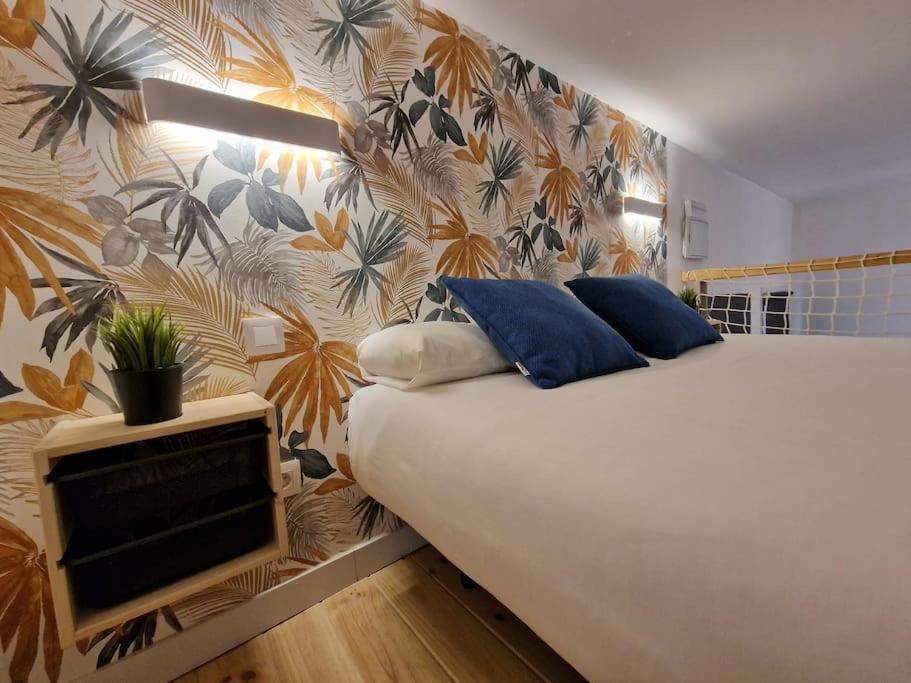 Апартаменти Mediodia Chica Apartamento Tipo Loft En La Latina Мадрид Екстер'єр фото